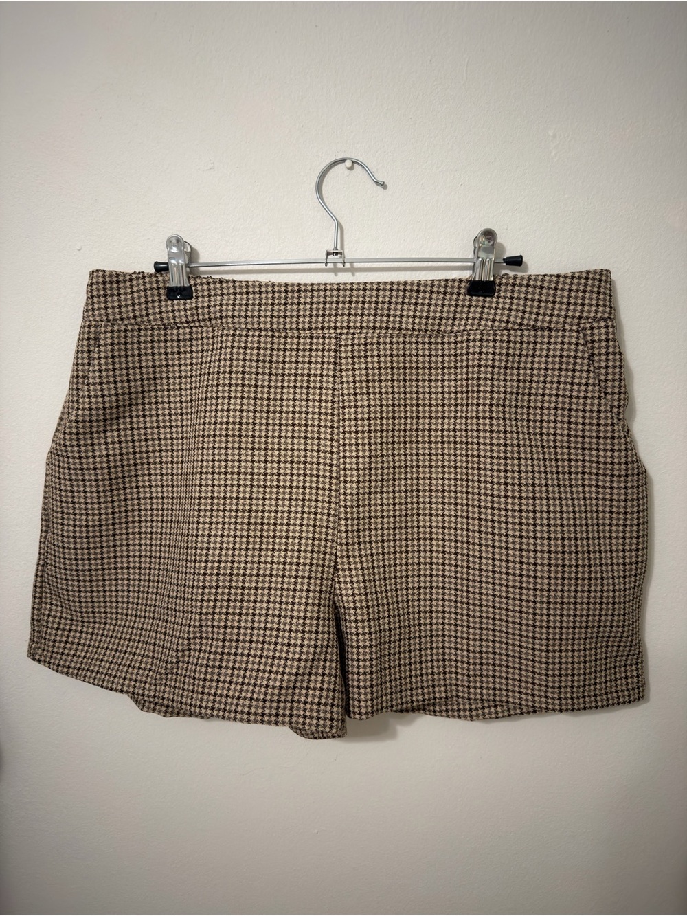 Forever 21 Houndstooth Bermuda Shorts - Brown/Black